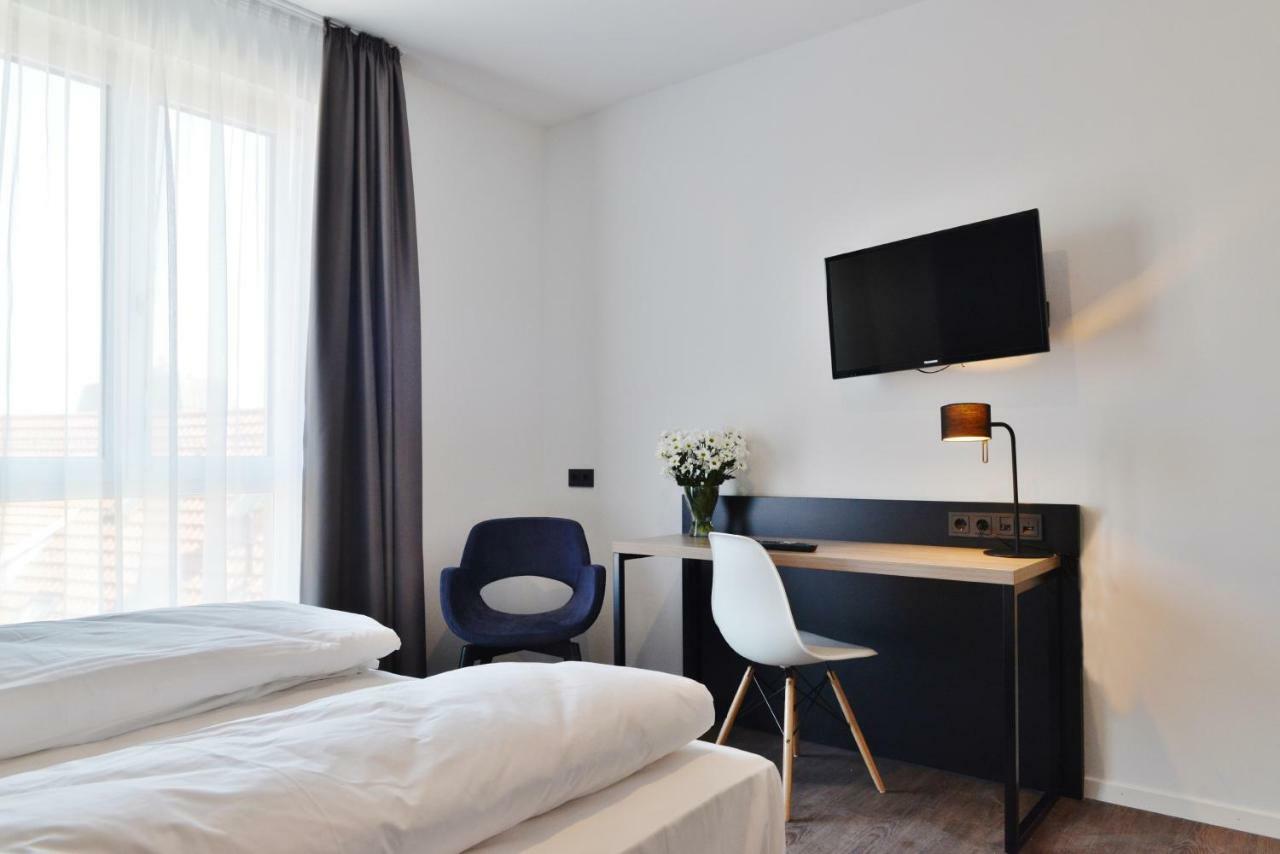 Hotel Hayta Stuttgart Airport Messe