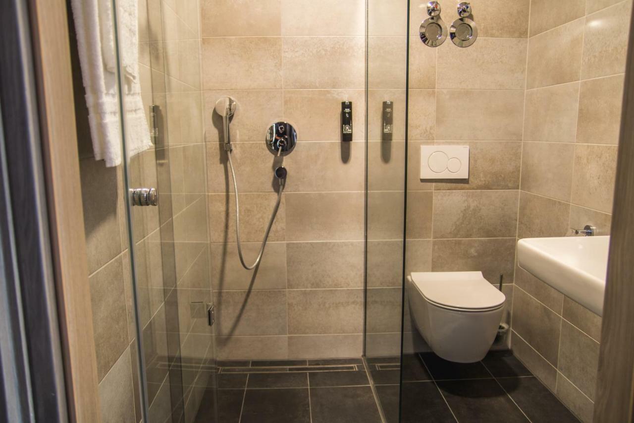 Hayta Stuttgart Airport Messe 3*
